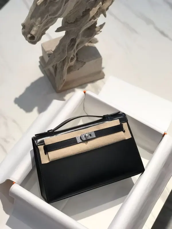 Hermès Kelly 22 Mini Box Leather 22x7x13cm