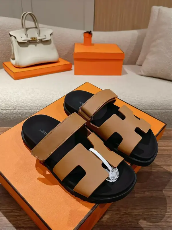 Hermès Chypre Sandal — view 1 of 8